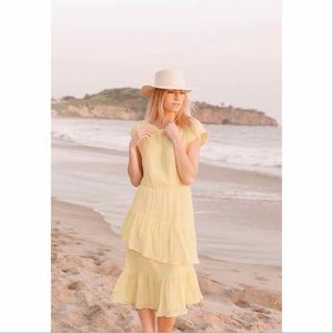 Damaris Bailey El Sol Dress Size M Yellow Linen Tiered Ruffle Boat Neck Sundress